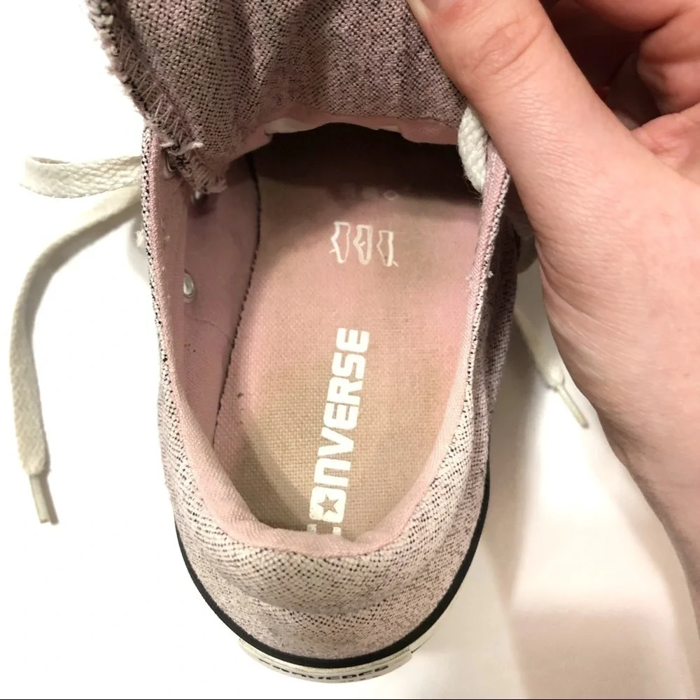Converse Pink Sneakers Sz 6.5 Low Top Women’s